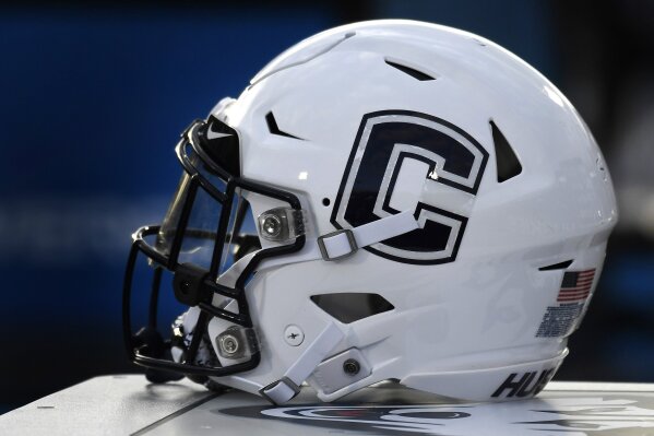 College football helmets 2019 top
